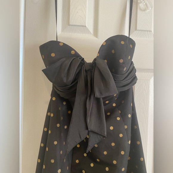 Strapless black gown - Picture 3 of 4